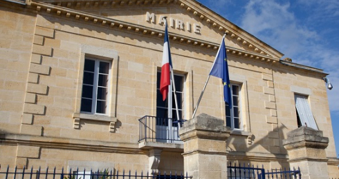 Visuel agressions auxquelles sont confrontes les maires